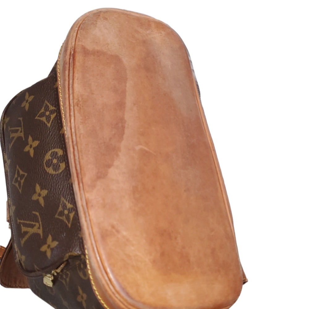 LOUIS VUITTON MONTROURIS BACKPACK - Picture 4 of 10